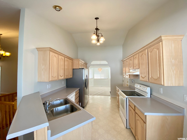 210 N 300 E, Salina, UT 84654 — photo 5