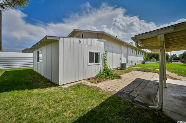 5785 S 6000 W, Hooper, UT 84315 — photo 8