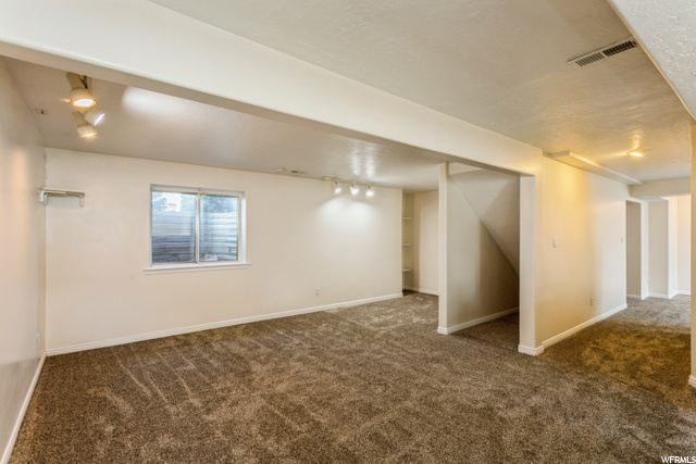 717 W 1000 N, Clinton, UT 84015 — photo 8