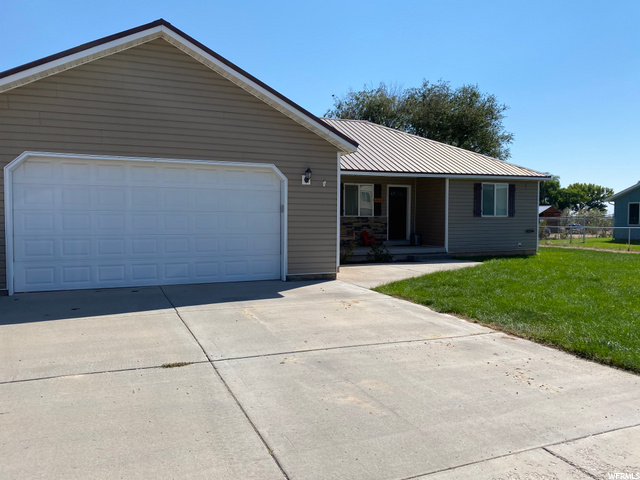 745 S 500 E, Roosevelt, UT 84066 — photo 2