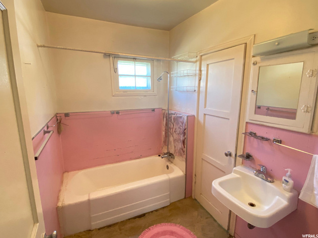 2102 W 4800 S, Roy, UT 84067 — photo 12