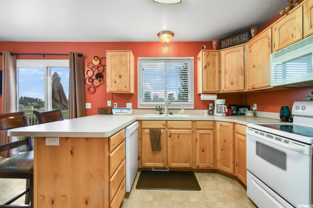 5099 S 3200 W, Roy, UT 84067 — photo 6