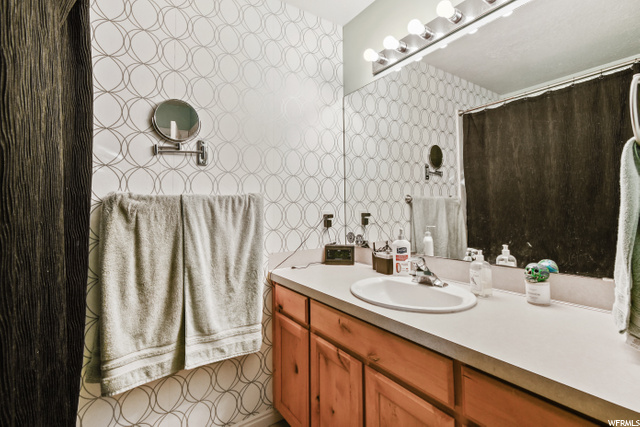 5099 S 3200 W, Roy, UT 84067 — photo 9