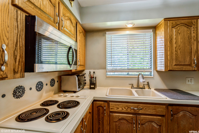 483 E 1800 S, Bountiful, UT 84010 — photo 9
