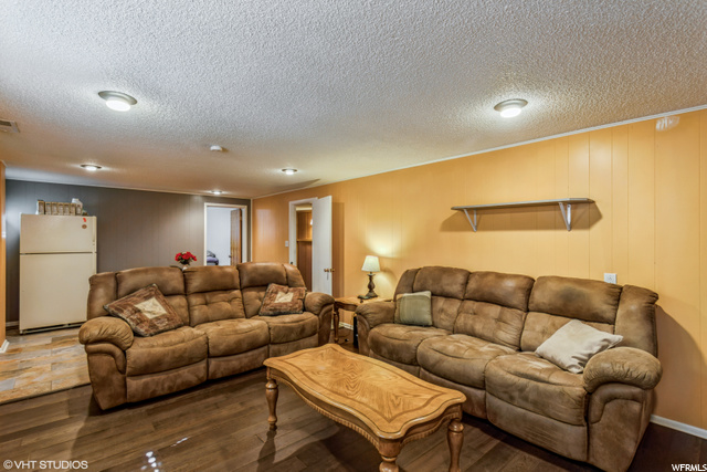 483 E 1800 S, Bountiful, UT 84010 — photo 11