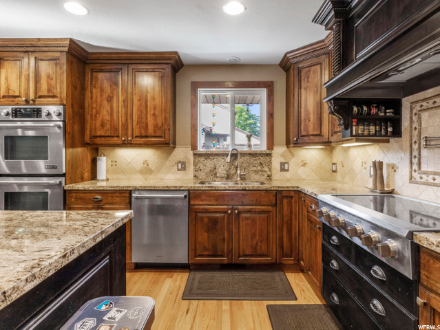 11636 S Hidden Cir E, Sandy, UT 84092 — photo 7