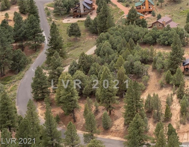 2805 N Dead Horse Loop #61, Alton, UT 84710