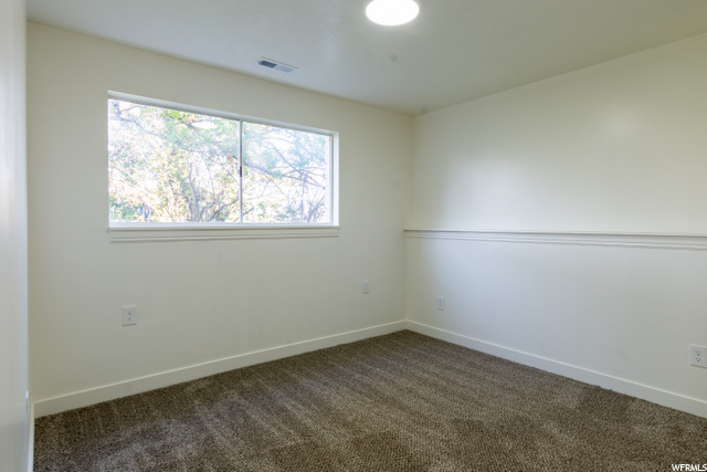 103 N Davis Blvd, Bountiful, UT 84010 — photo 6
