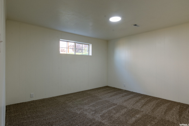 103 N Davis Blvd, Bountiful, UT 84010 — photo 9