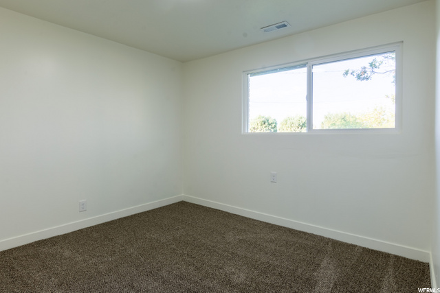 103 N Davis Blvd, Bountiful, UT 84010 — photo 5
