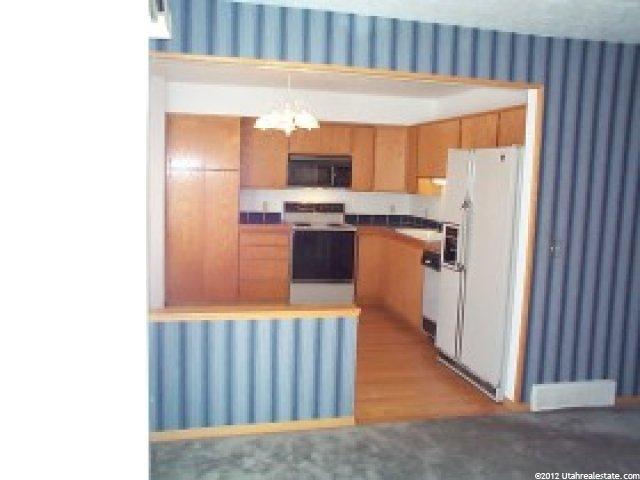 5213 Spring Leaf Dr, Holladay, UT 84117 — photo 5
