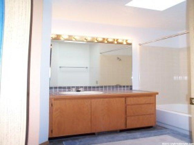 5213 Spring Leaf Dr, Holladay, UT 84117 — photo 6