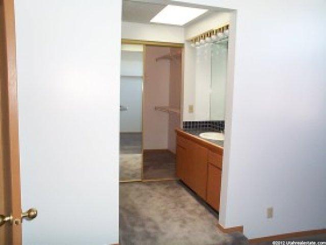 5213 Spring Leaf Dr, Holladay, UT 84117 — photo 8