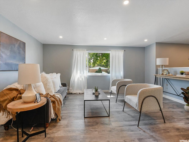 446 W 2250 N, Clearfield, UT 84015 — photo 2