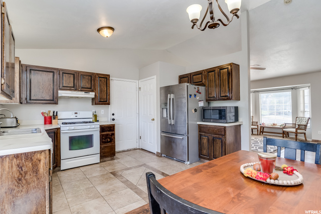1188 W 1700 N, Clinton, UT 84015 — photo 8