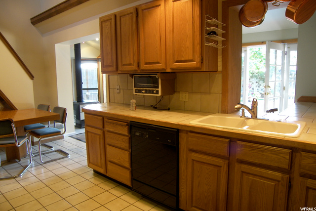 1330 E 8184 S, Sandy, UT 84093 — photo 9