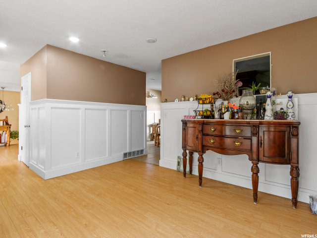 815 Dillon Dr, Ogden, UT 84404 — photo 4
