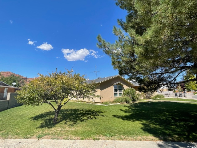 139 N Redview Dr, Richfield, UT 84701 — photo 3