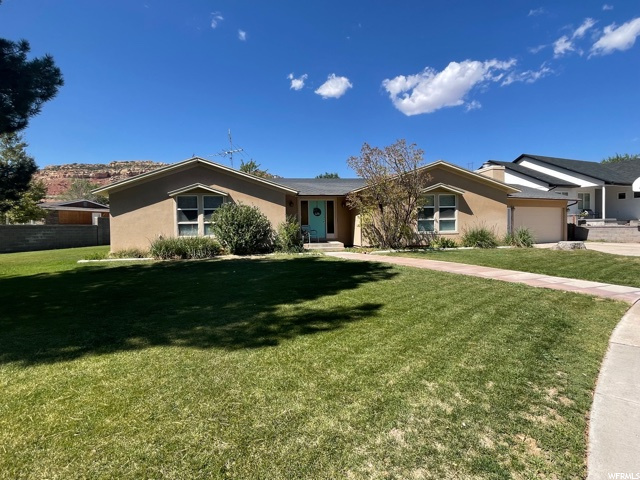 139 N Redview Dr, Richfield, UT 84701 — photo 2