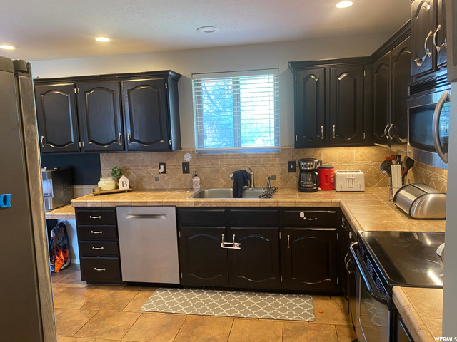 2858 6050, Roy, UT 84067 — photo 7