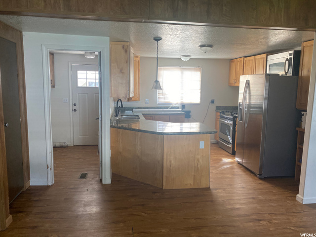 330 E 600 S, Roosevelt, UT 84066 — photo 5