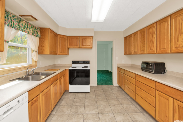 2780 Pierce Ave, Ogden, UT 84403 — photo 6