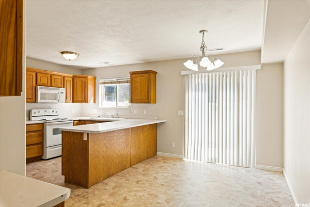 316 S 2450 E, St. George, UT 84790 — photo 6