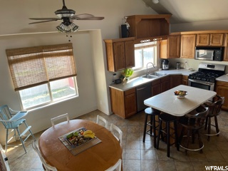 662 E 2050 S, Clearfield, UT 84015 — photo 3