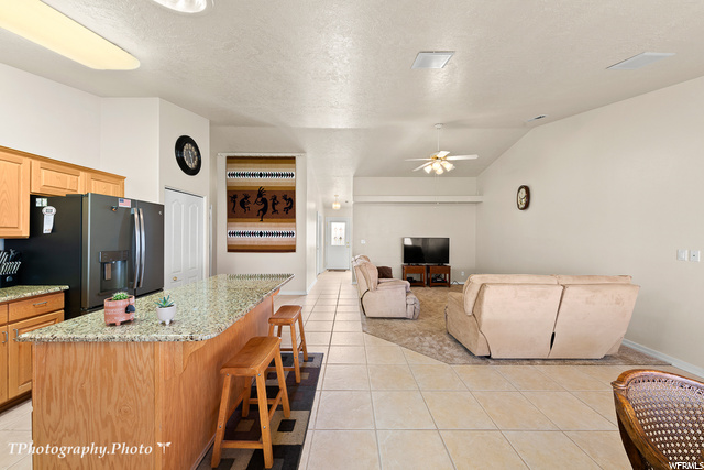 477 N 2140 Cir E, St. George, UT 84790 — photo 11