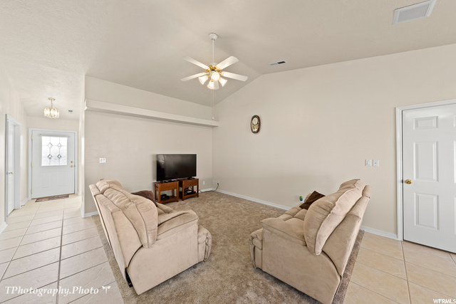 477 N 2140 Cir E, St. George, UT 84790 — photo 9