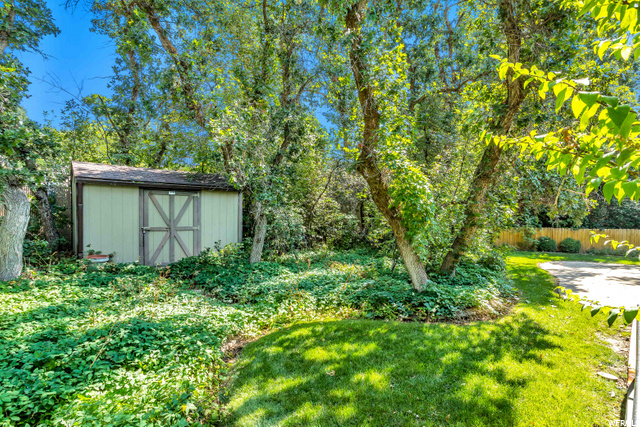 1423 S Madera Hills Dr E, Bountiful, UT 84010 — photo 10