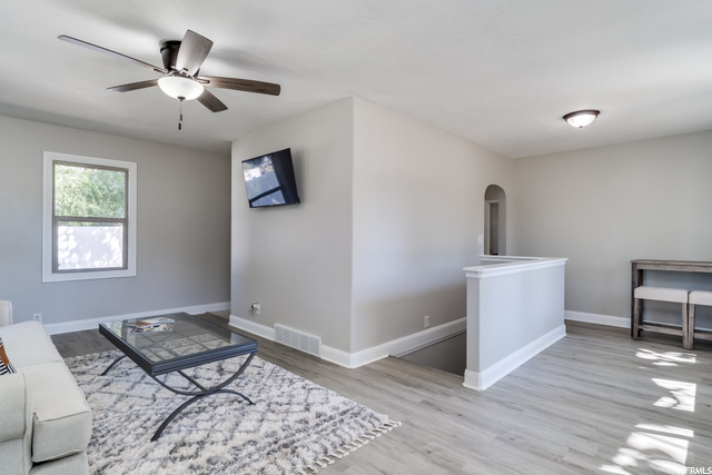 426 S Kiesel Ave E, Ogden, UT 84404 — photo 3