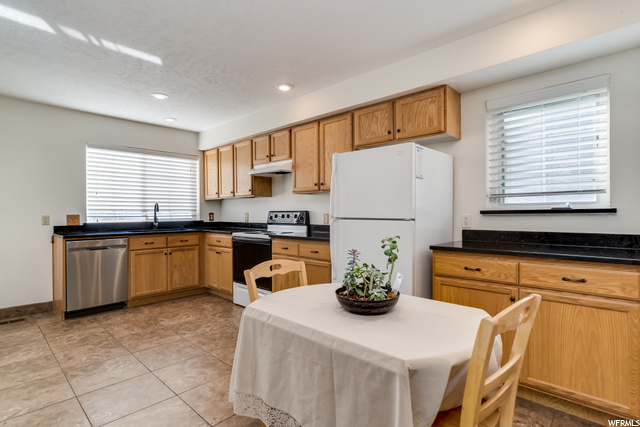 422 N 100 E, Brigham City, UT 84302 — photo 7
