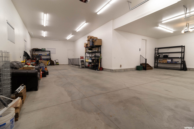 Garage 1