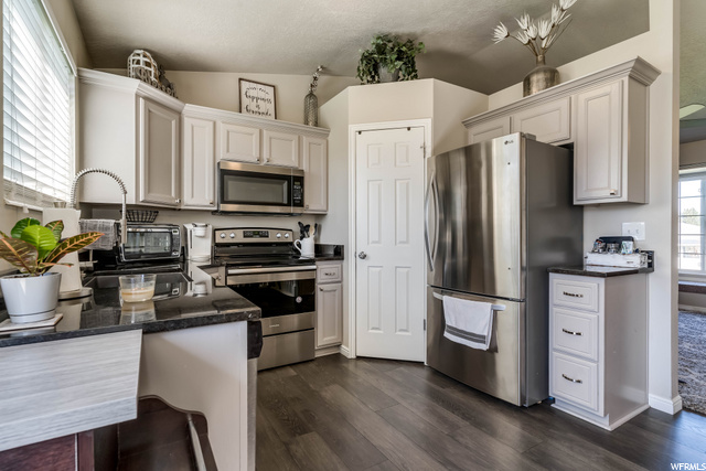 3887 W 5325 S, Roy, UT 84067 — photo 7
