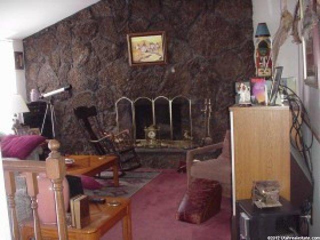937 Violet Dr, Sandy, UT 84094 — photo 4