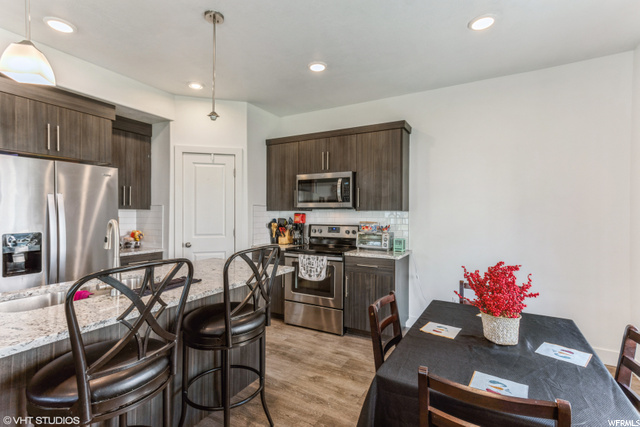 1423 E 380 S, Hyrum, UT 84319 — photo 10