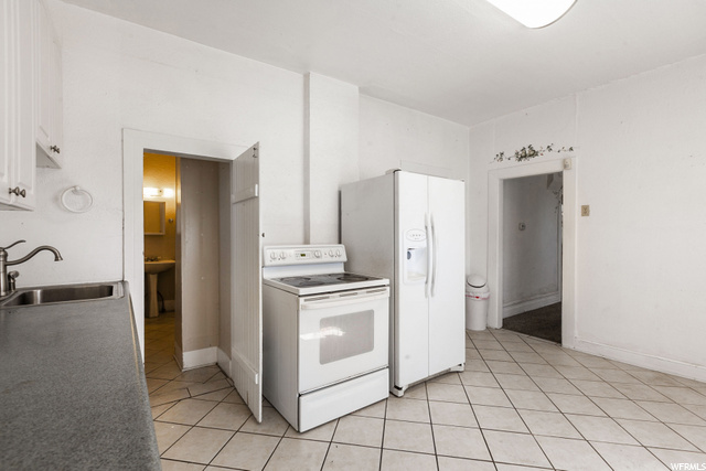8810 S 90 E, Sandy, UT 84070 — photo 4
