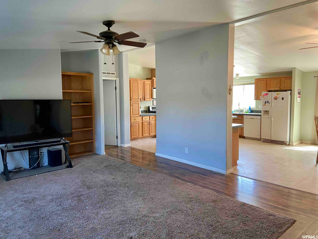 772 N Main St E, Henefer, UT 84033 — photo 9