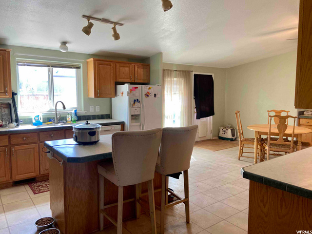 772 N Main St E, Henefer, UT 84033 — photo 8