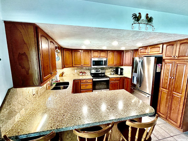 974 W 650 S, Layton, UT 84041 — photo 5