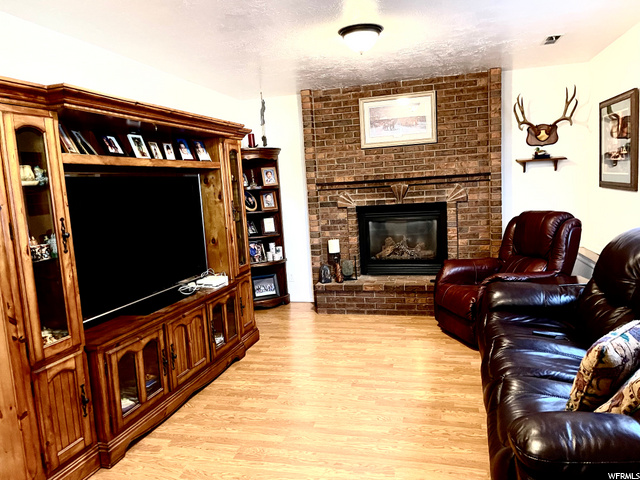 974 W 650 S, Layton, UT 84041 — photo 3
