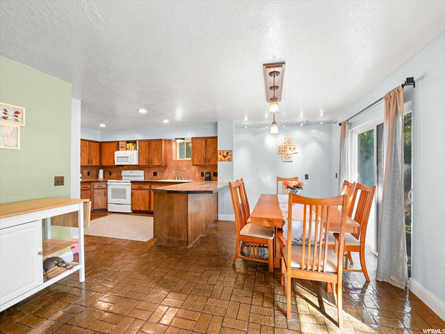 662 N 100 E, Farmington, UT 84025 — photo 5