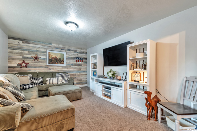1155 Eastridge Dr, Logan, UT 84321 — photo 4