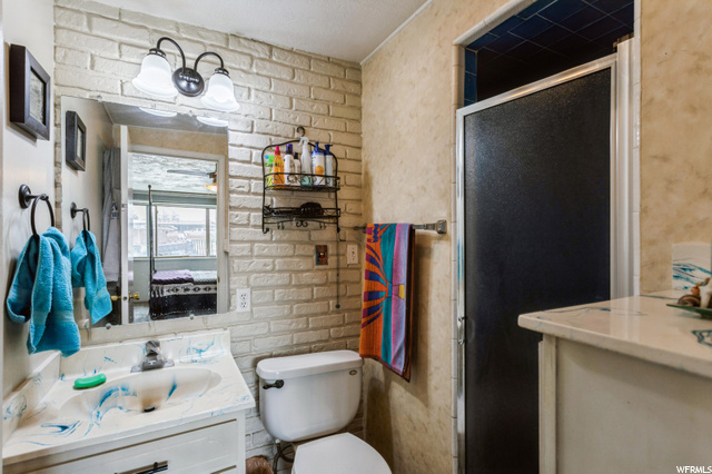 5221 S 2425 W, Roy, UT 84067 — photo 10