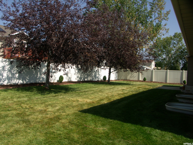 627 E 2100 S, Clearfield, UT 84015 — photo 5