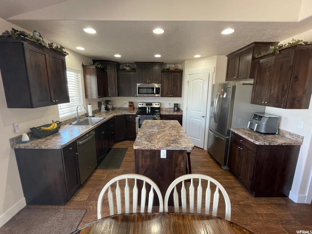 799 E Rodeo, Grantsville, UT 84029 — photo 3
