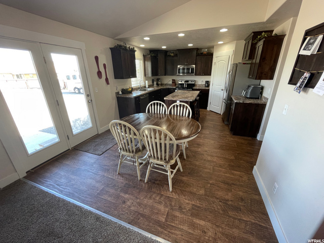 799 E Rodeo, Grantsville, UT 84029 — photo 4