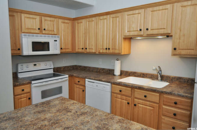 1744 Pages Pl, Bountiful, UT 84010 — photo 11