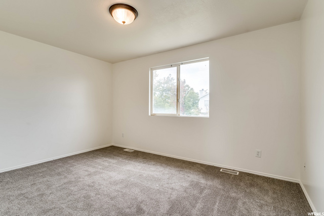4228 S Midland, Roy, UT 84067 — photo 11